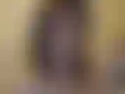 Je commence sans maquillage, le visage frais, puis la déesse dit à sa charmante princesse poule mouillée exactement comment se maquiller pour être belle juste pour elle, un joli petit tutoriel de maquillage pour vous !