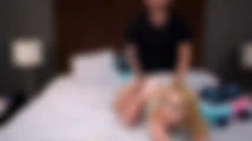 Sex patrol - l'étalon billy boston baise tristan summer jusqu'à ce qu'elle louche avec lauren phillips.