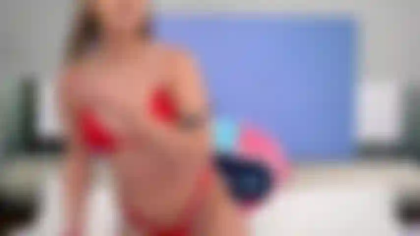 Lécher la chatte tout autour ! Ces trois filles se donnent à fond en live cam !