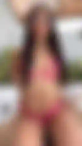 Ta fille très sensuelle.....