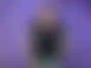 Alors vous avez fait de l'exercice et avez un corps plus sexy, de meilleurs vêtements et plus d'argent. Ça n'a pas d'importance parce que ton pénis est toujours aussi pathétique que je vais baiser d'autres mecs quoi qu'il arrive. Maintenant branle cette petite chose.