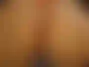 Aujourd'hui j'ai décidé de te récompenser en te laissant adorer mon corps pendant que je te dis comment te toucher. Tu embrasseras où je te le dis quand je te le dis. Vous m'adorerez tout entier et vous vous moquerez de ce que je vous dis.