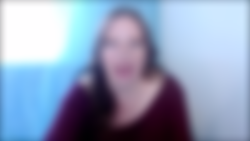 Viens ici ma petite salope de pieds. Je vais te faire un si doux plaisir aujourd'hui. Tu peux adorer les arches parfaites de ta déesse et respirer tes doux petits orteils, esclave des pieds. Sens l'odeur incroyable de mes pieds. Maintenant sors ta bite et caresse-la comme je te le dis pendant que tu as l'honneur de lécher, sentir et jouir sur les pieds parfaits de ta déesse.