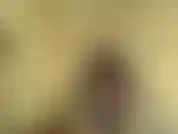 Vidéo joi. Il faut tenir jusqu'au bout. Si tu le fais, tu peux contempler mes trous roses pendant que je te fais un compte à rebours de sperme.