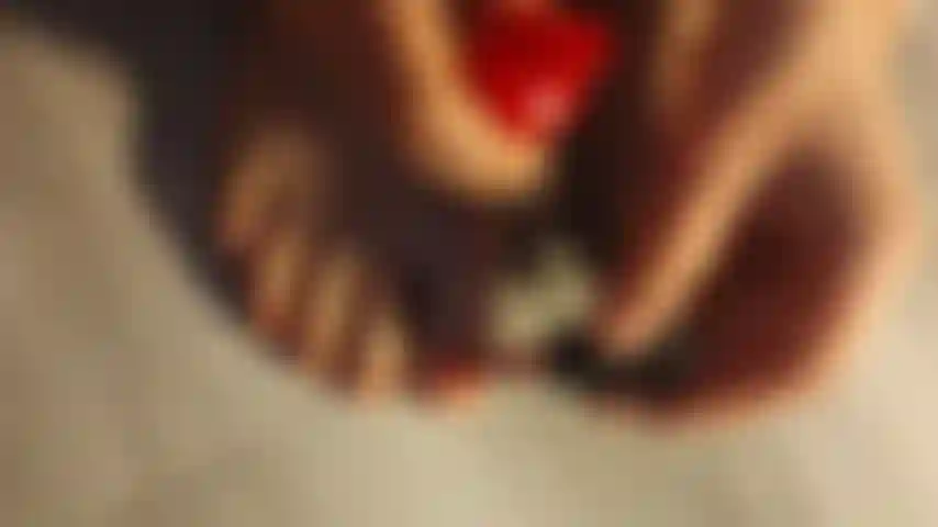 Je peins mes ongles de pieds !