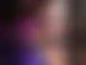 Deux spectacles ! Fille/fille avec rachelraine, et solo ! Rachelraine et moi utilisons un double gode et je la baise avec un strapon ! Le spectacle solo comprend des bas et un orgasme génial avec un vibromasseur.