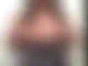 Orgasme dans les hauts de mes cuisses.