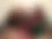 Fille/fille/fille avec rileyvelvet et rachelraine cul et jouets.