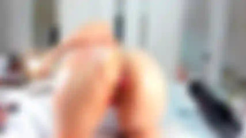 Détruis mon gros cul.