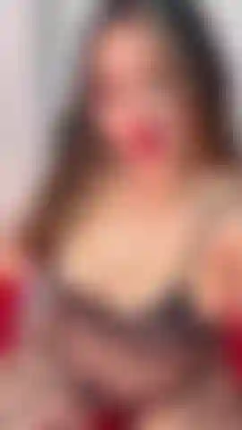 Sentez mon corps sensuel et chaud.