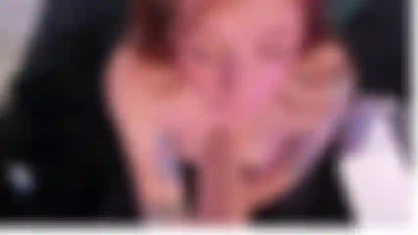 Tu me forces à avaler ton sperme.