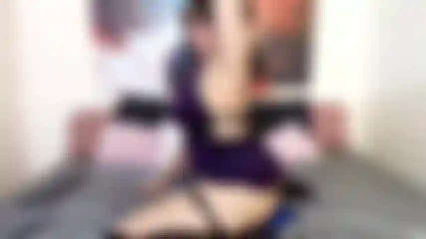 A little twerking before I show you my big natural boobs