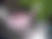 Je me masturbe, encore une fois, avec des anneaux péniens et un jouet surprise.