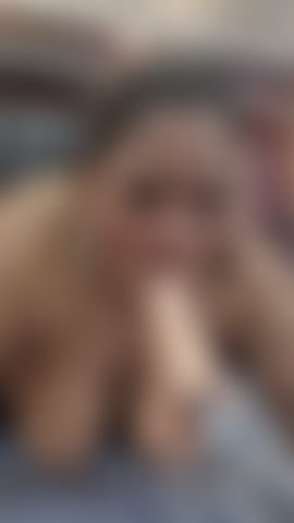 Une pipe et une paille russe.