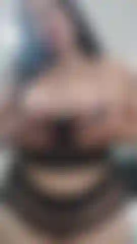 Tu aimes mes seins ?