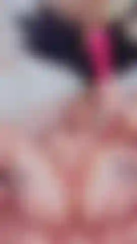 La baguette rouge me fait gicler.