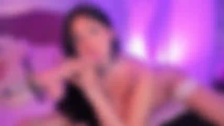 Fuck my mouth really hard!