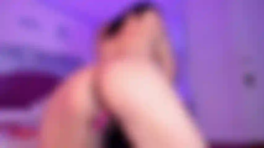 Shaking my big ass for you