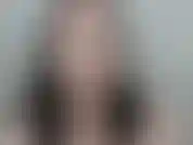 Lèche ma chatte remplie de sperme.