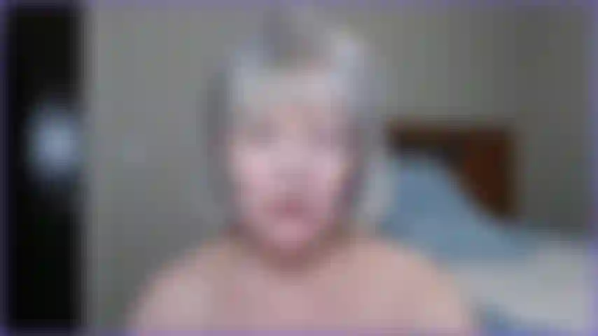 Visage sensuel joi avec compte à rebours cum.