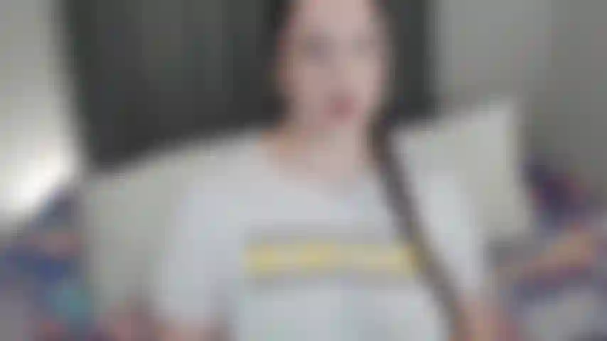 Promesse de jouir pour une maîtresse bbw ludique ! Je veux que tu caresse, que ça soit dur, et quand je te le dis, je veux que tu me fasses une grosse charge de sperme. Cela semble facile, n'est-ce pas ? Et bien, il y a quelque chose de spécial que je veux que tu fasses avec cette grosse charge collante de sperme...