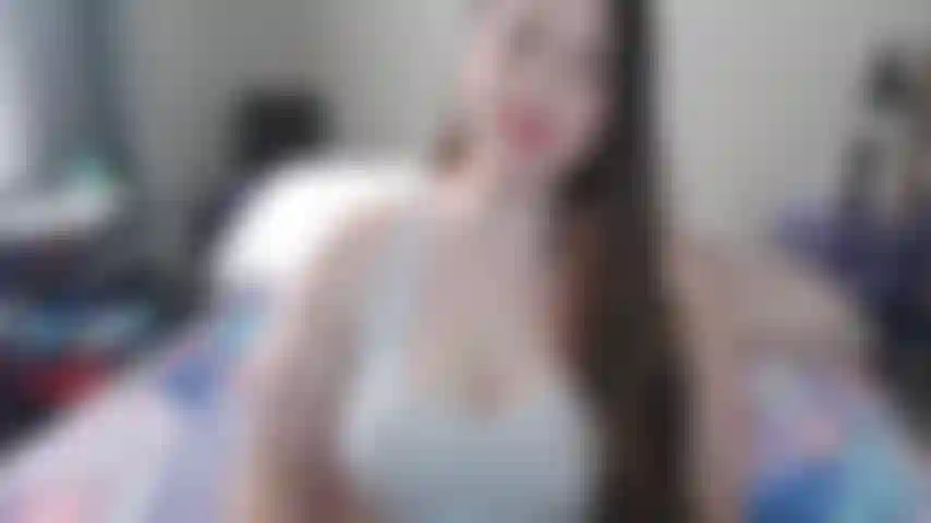 Ouvre le crack puant de kaylee et renifle-le ! C'est maintenant à vous de renifler mon cul en sueur et d'identifier correctement à quel point il est sale. Entrez vraiment très près et obtenez une bonne vue de mon trou poilu. Pucker up!