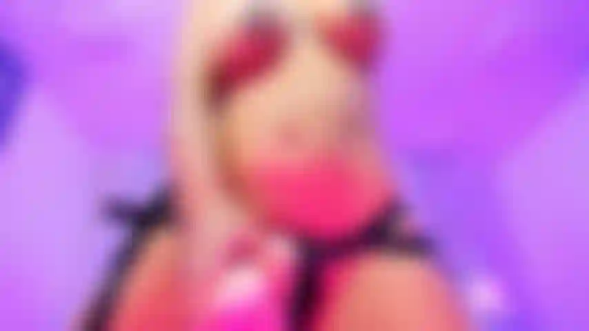 Femdom : sentez une vraie domina entrer en vous !