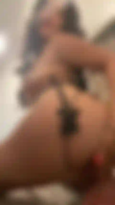 Je monte mon jouet préféré.