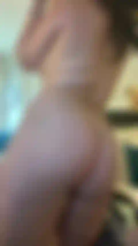 Je fais jouir ma chatte.