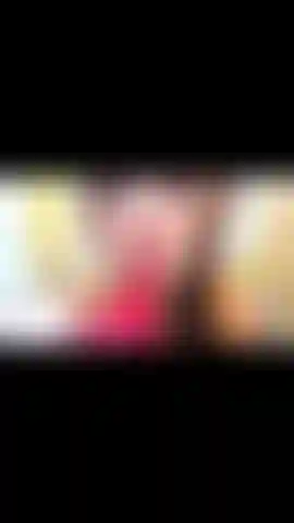 TACONES ROJOS...te gusta el fetiche de lamer , besar  zapatos de tacn altos, este video es para ti... espero te guste