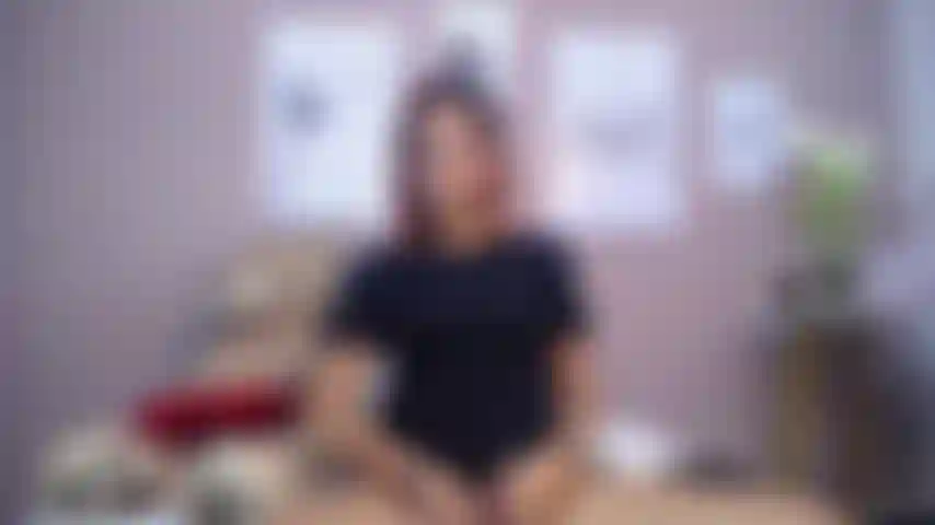 J'adore te sucer la bite après avoir contrôlé ma luxuriance.