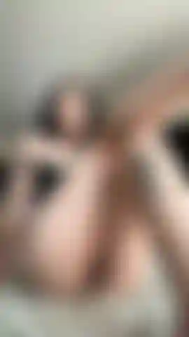 pussy play in the sunshine