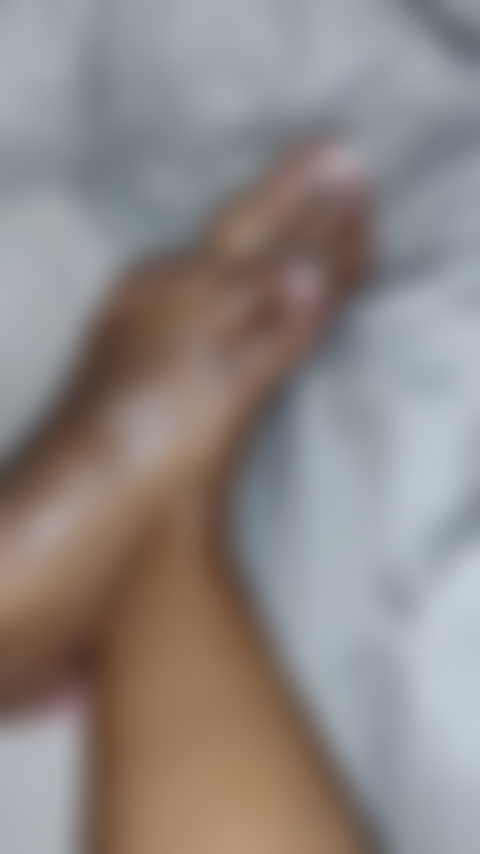 Massage des pieds cum.