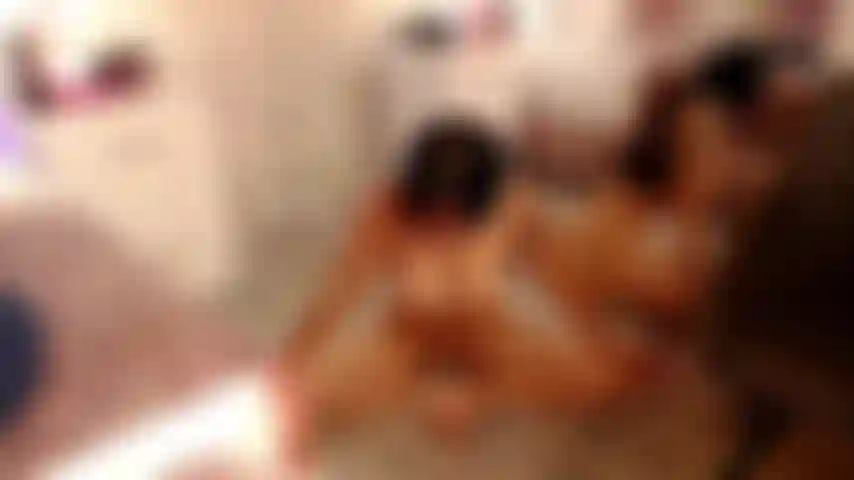 Je peux être si flexible et coquine.