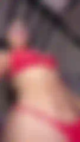 En bas ! Adorez-moi.