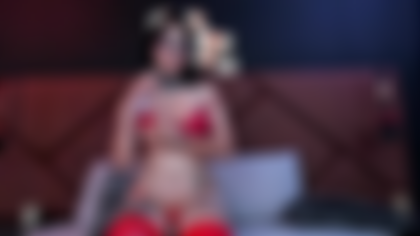 Frottée, brillante et gémissante pour en avoir plus.