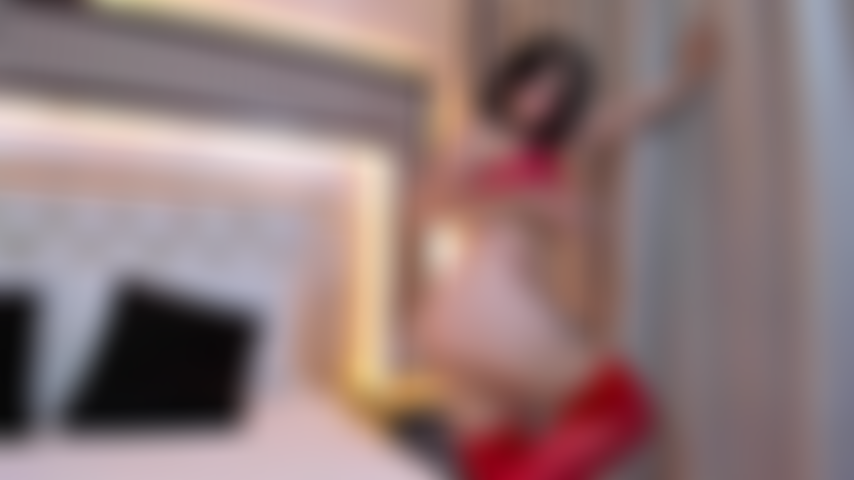 Es-tu prête à goûter mes savoureux trous chauds avec ton énorme bite dure ?