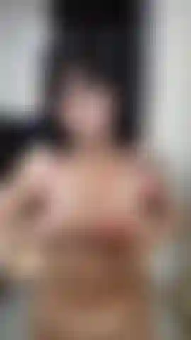 my tits can be close tullo