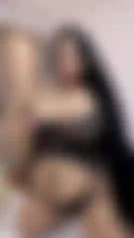 Ton corps et ton parfum habitent mes pensées à longueur de journée.