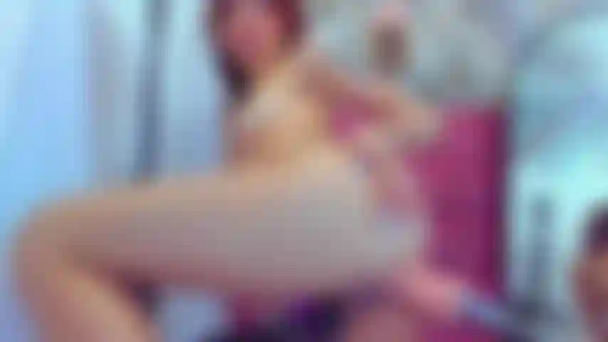 Regarde comment la machine à baiser me brise.