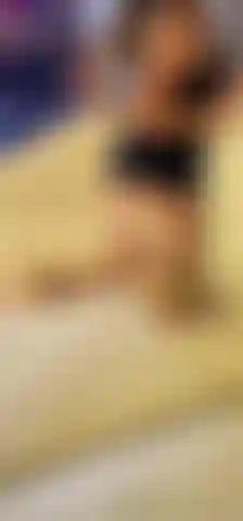 The one and only chance to catch me "all natural," in this splash solo pussy play!  Not only am I hairy, I squirt so hard, directly in my own face!