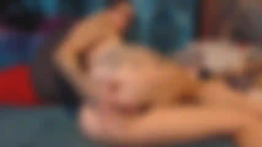 Salope anale en formation.