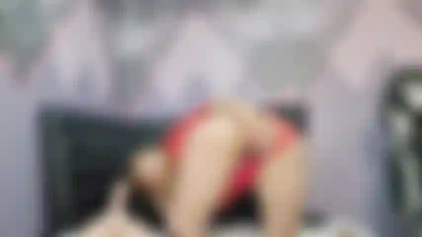 U need fuck my pussy in this moment, is so wet