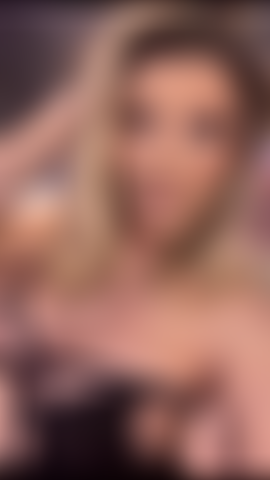 Les vibrations du week-end sont différentes lorsque vous les passez avec moi, sensuelle, douce et toujours un peu tentante.
