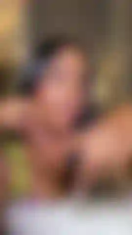 Puis-je te lécher les doigts ?