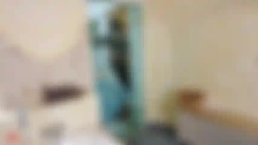 Je rentre à la maison en caoutchouc.