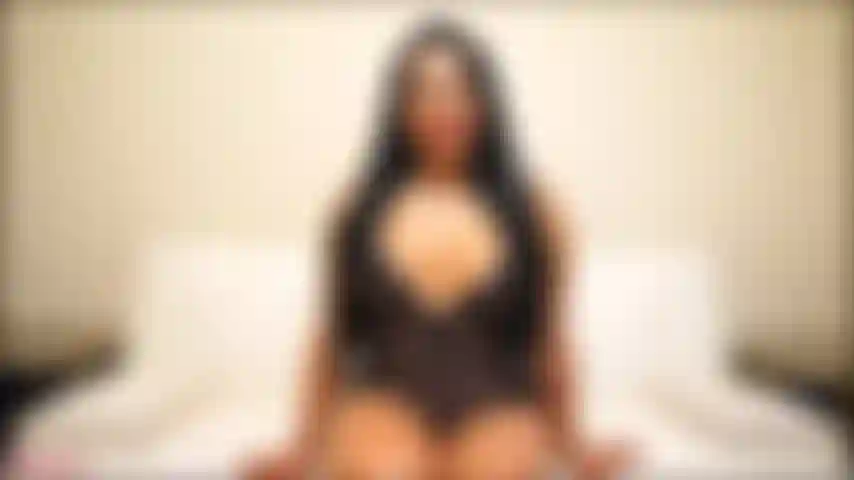 Latinas et hommes noirs.