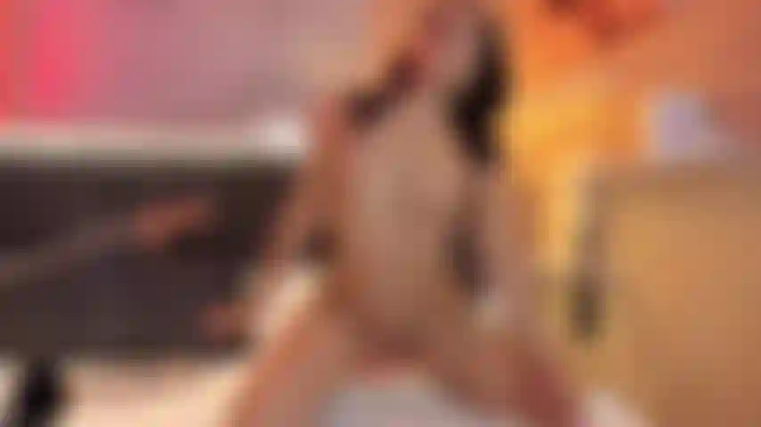 mmm im so horny right now!