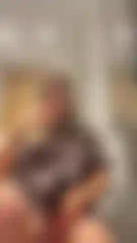 Un orgasme rapide avant la douche !