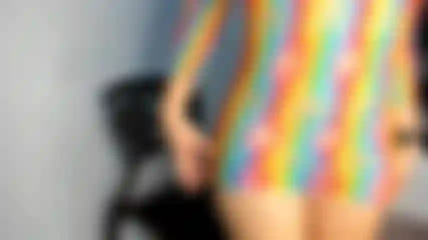 Amusez-vous avec mon jouet <3.